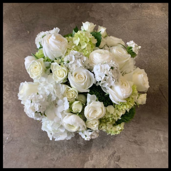 French Pave - Luxury Flowers
