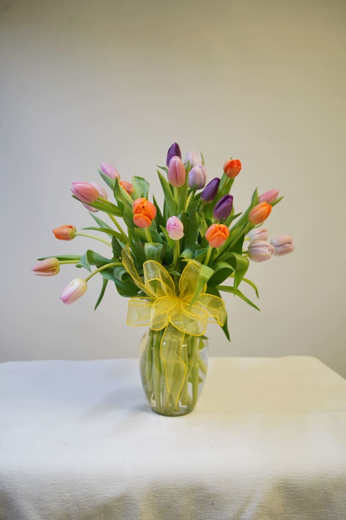 M-27 Arreglo de tulipanes