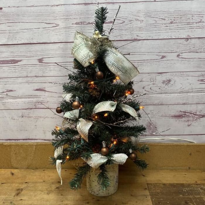 Wooded Glen Silk (Artificial) Christmas Tree
