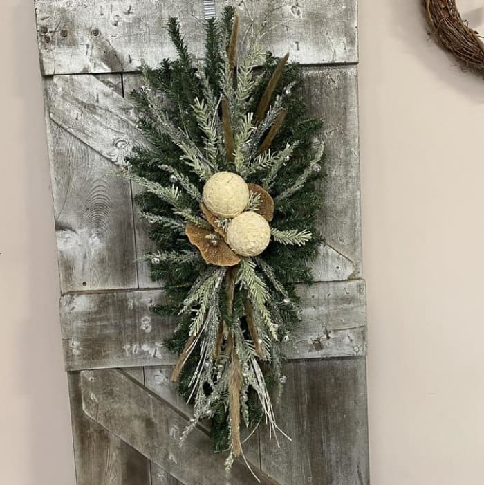 Glimmering Forest Silk (Artificial) Swag