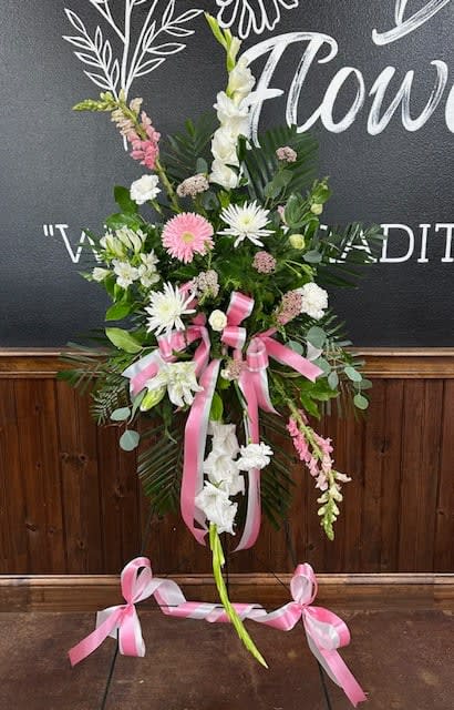 Standing Spray - Designer's Choice Feminine
