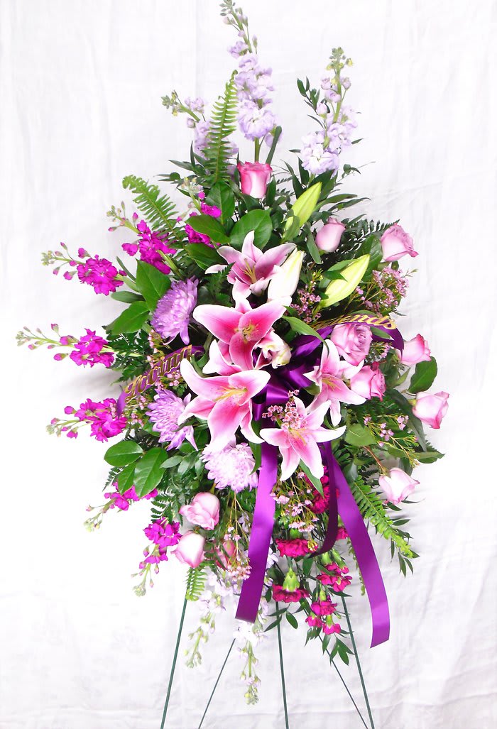 Remembrance Standing Spray