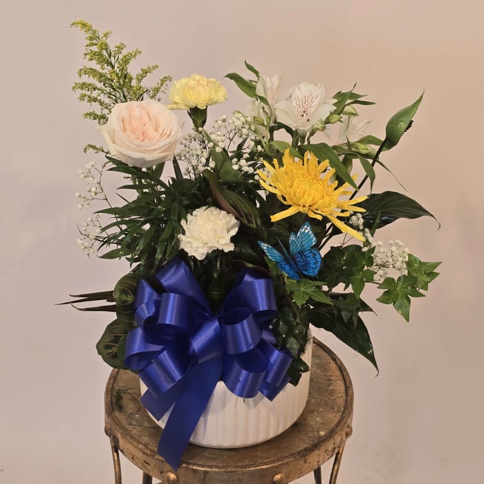 DISH GARDEN WITH A FLORAL TOUCH