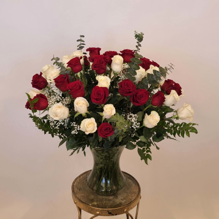 LOVE YOU A DOZEN ROSES AND MORE