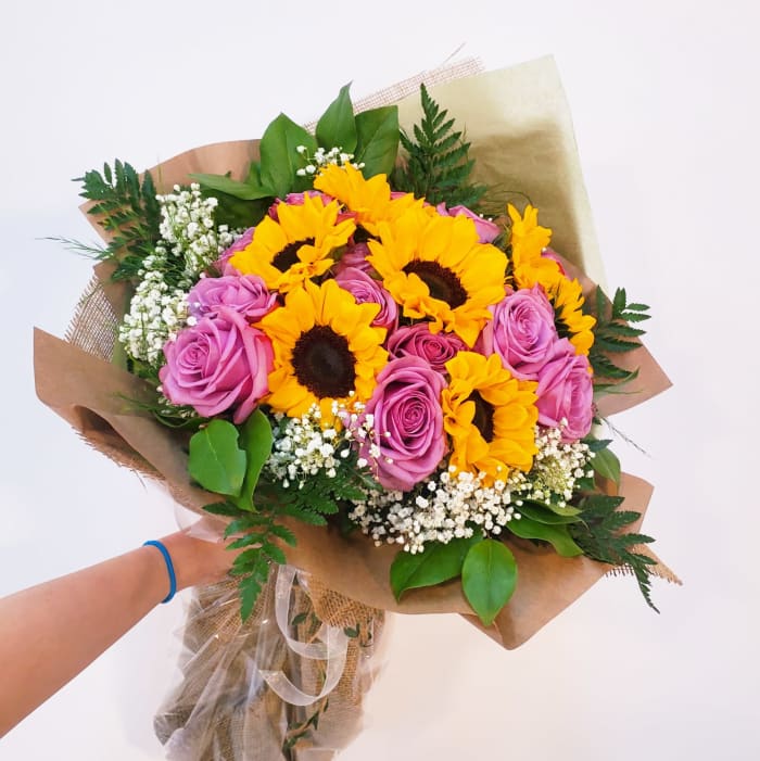 LAVENDER SUN WRAPPED BOUQUET