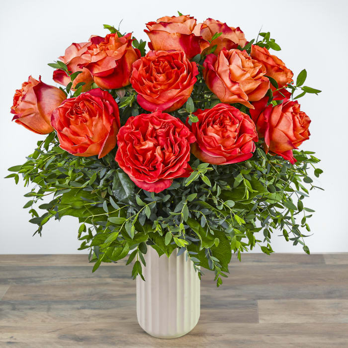 One Dozen Chic Wild Spirit Roses