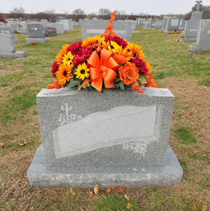 Seasonal Gravestone Topper