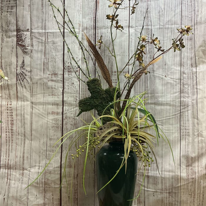 Vase with Moss Cross