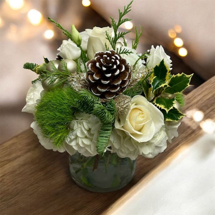 Winter White & Green Centerpiece