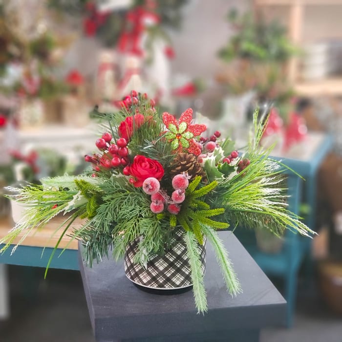 Sugar Plums and Berries Everlasting Arrangement