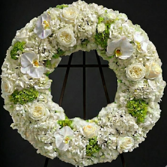 ROUND WREATH