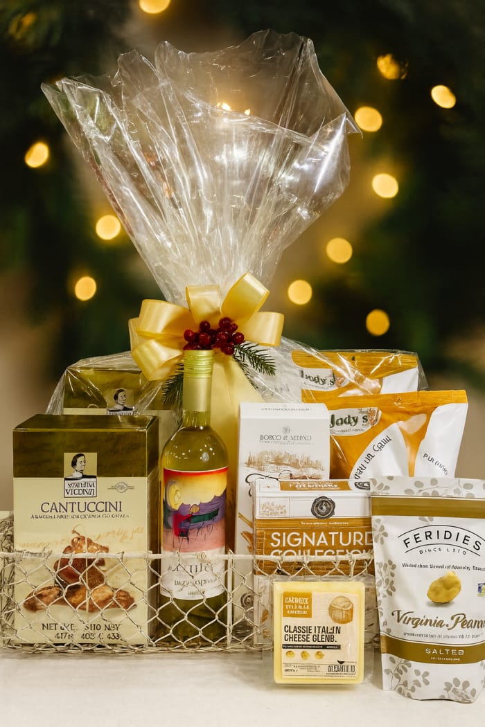 Holiday Cheer Hamper
