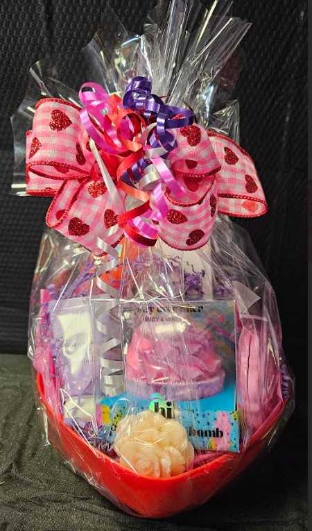 Women`s gift basket