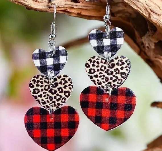 3 Tier Heart Pattern Earrings