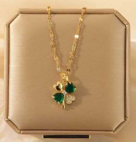 Four Leaf clover Necklace