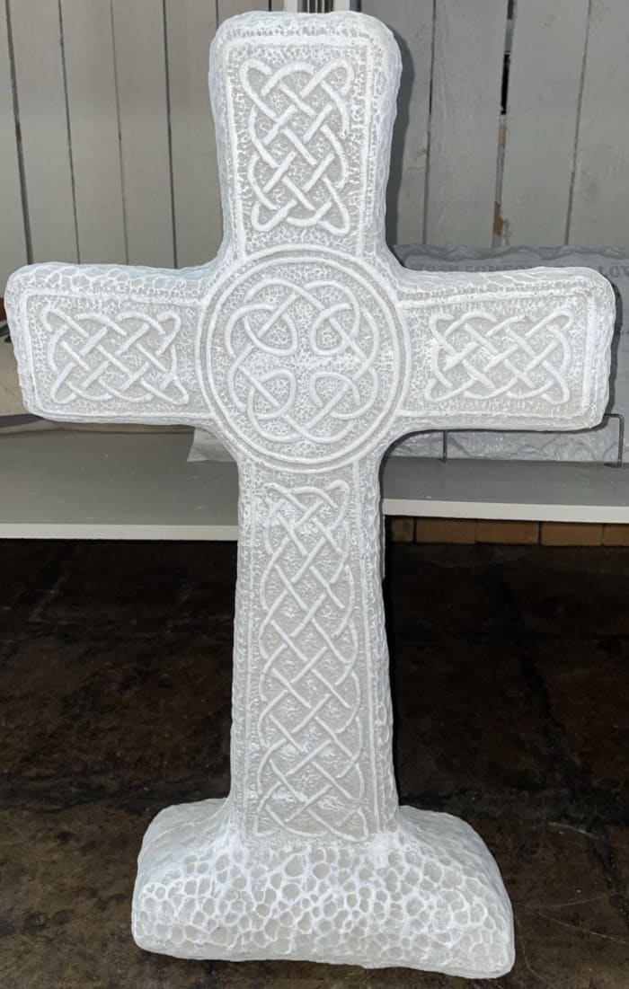 Lg Stone Cross