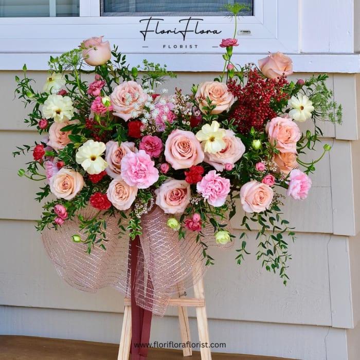 Grand Opening Table Easel