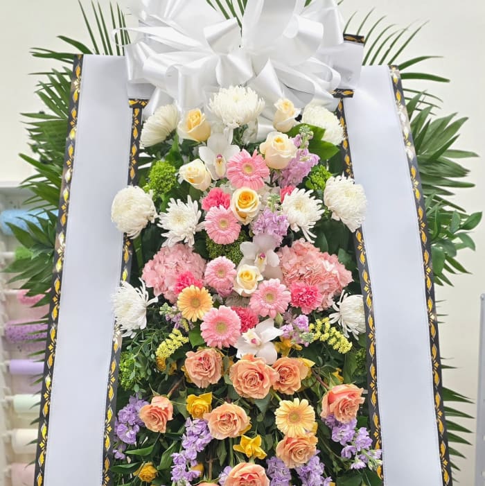 Graceful Standing Spray