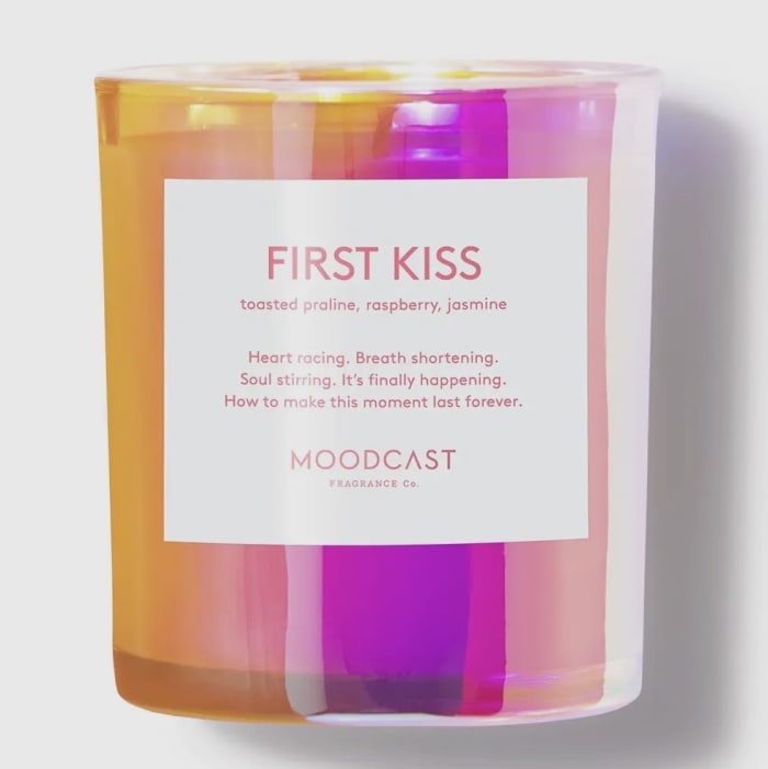 Moodcast First Kiss Candle
