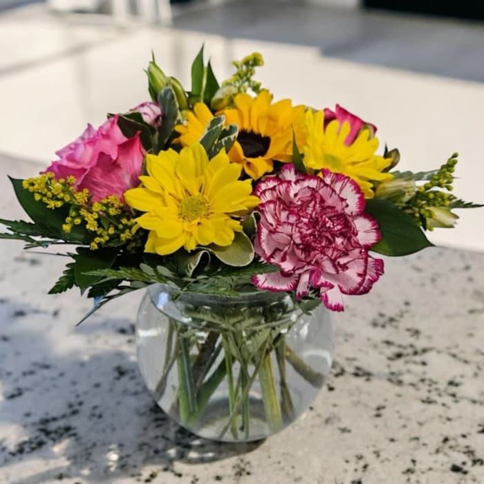 Globe Mixed Flower Vase