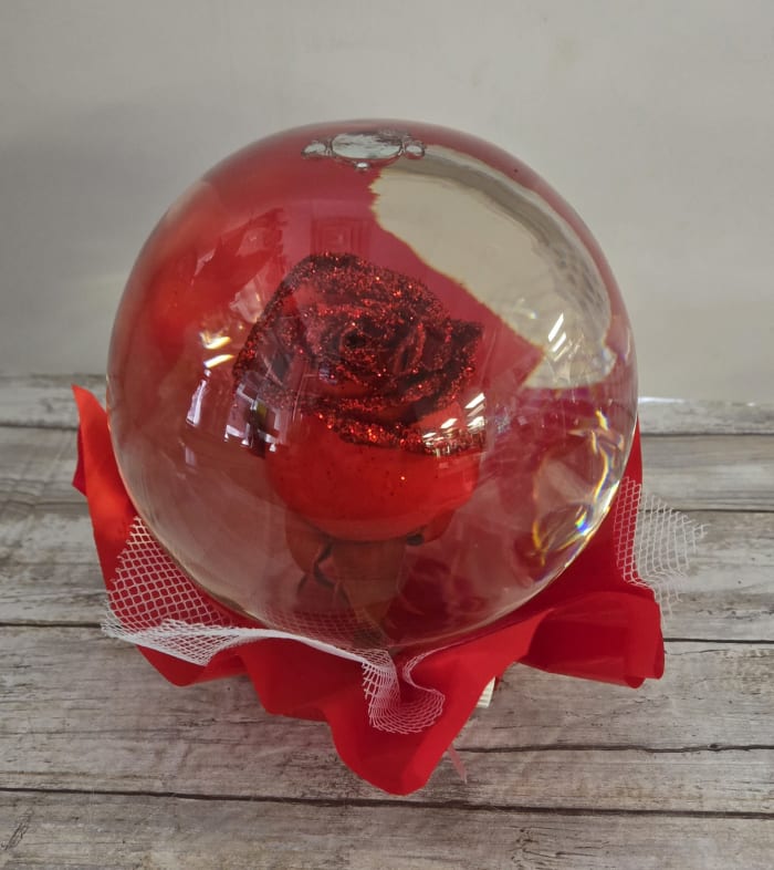 Glittered Rose Globe