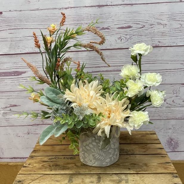 Peachy & Elegant Silk (Artificial) Arrangement