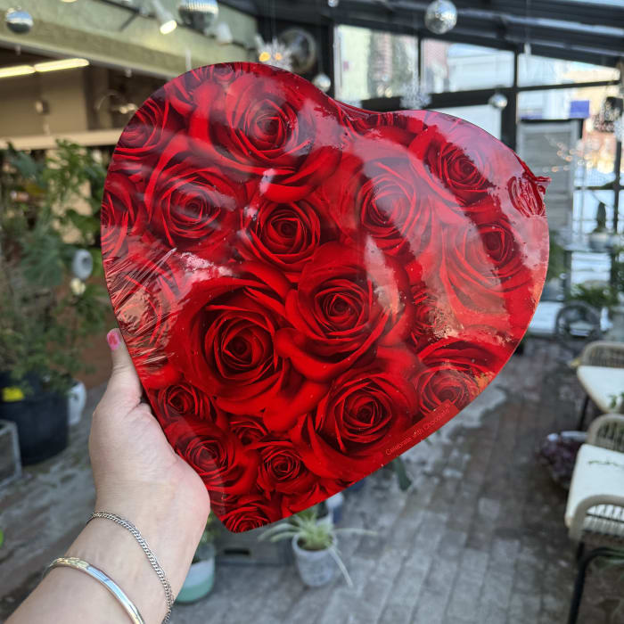 Heart Shaped Chocolate Box 8 oz