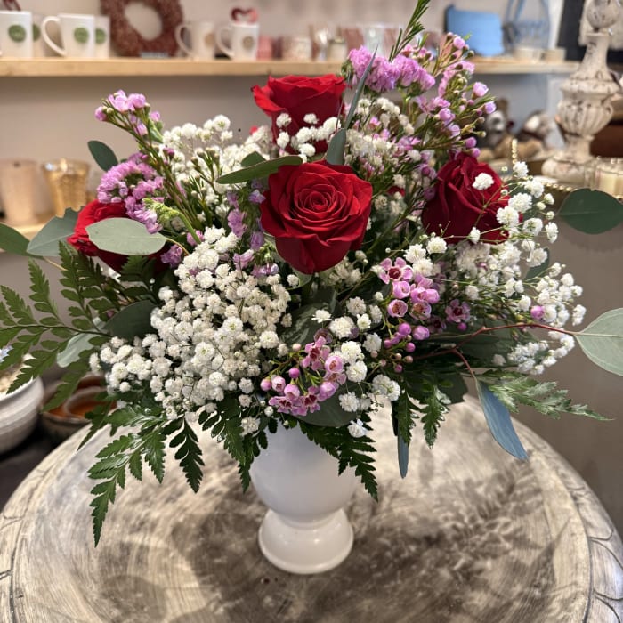 6 Red Roses, 1/2 Dozen