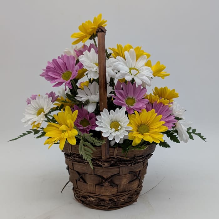 Cheerful Daisy Basket