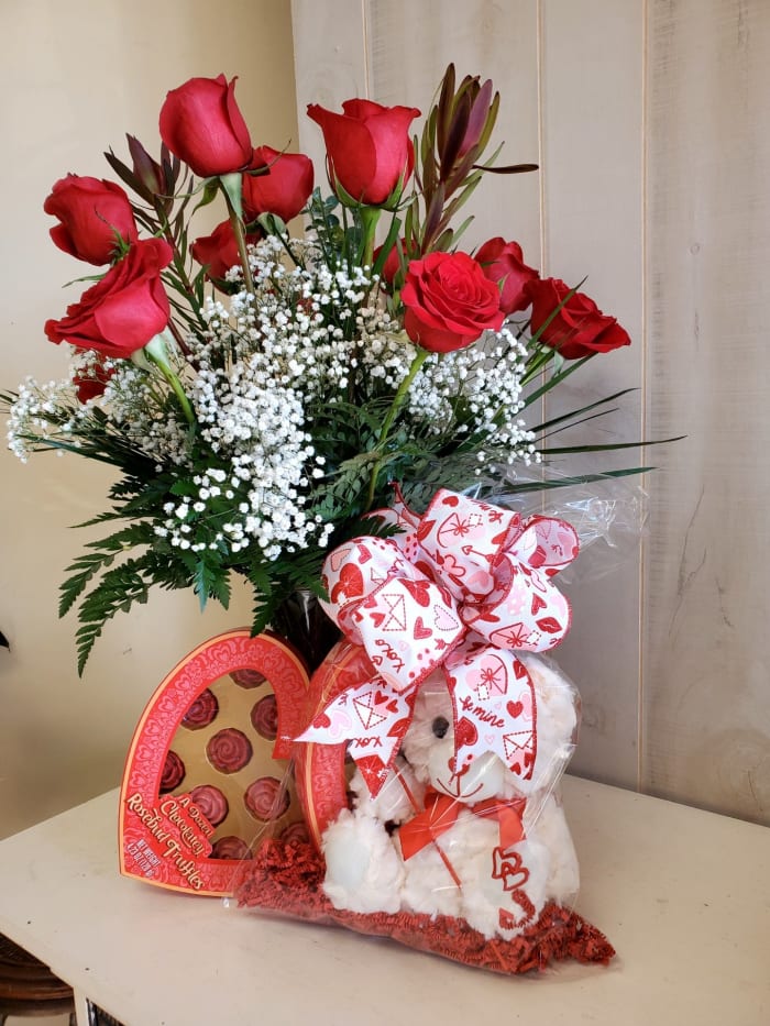 “Love Delivered” Rose, Teddy & Chocolate Gift Set