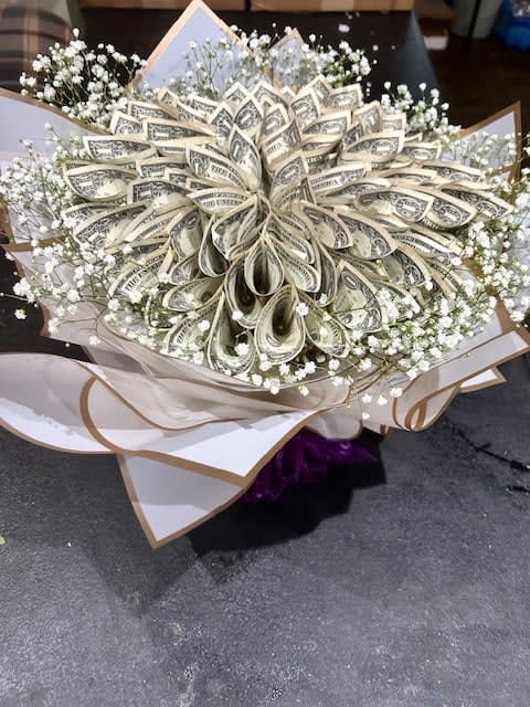 Ramos Money Bouquet