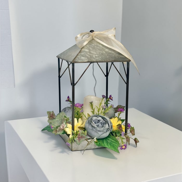 Galvanized Garden Glow