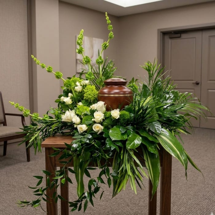 Green Garden Fresh Cremation Urn Arrangement