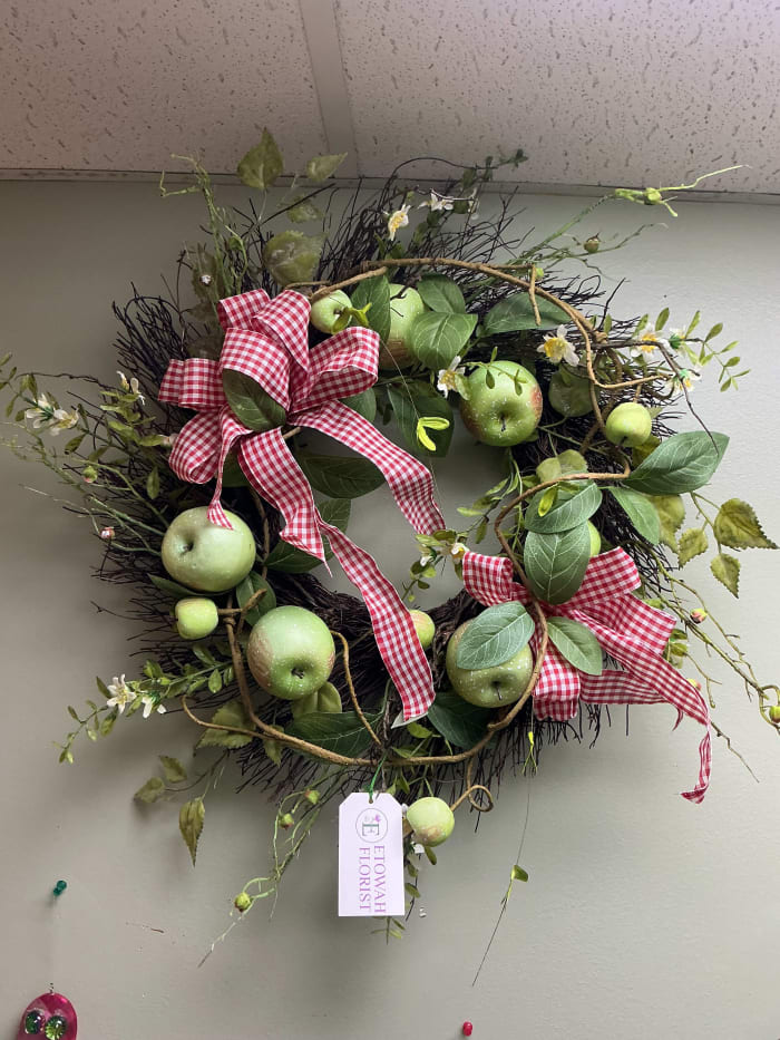 green apple wreath