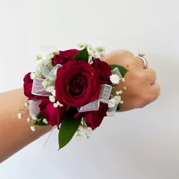 Red Rose Corsage & Boutonniere Set