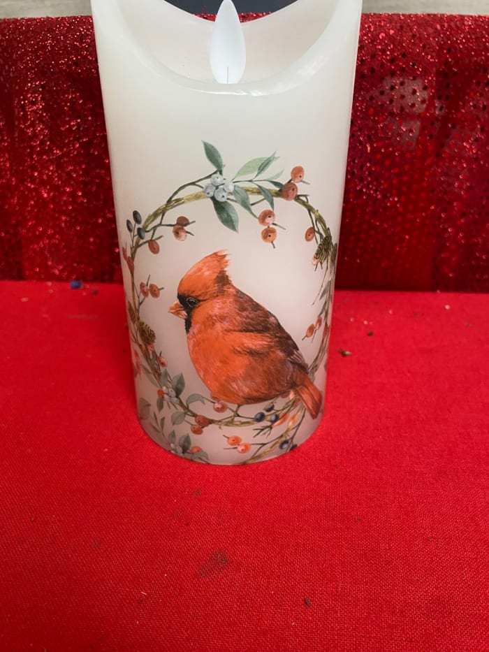 cardinal candle