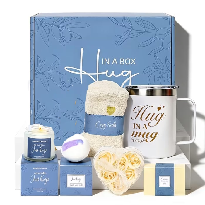 Cozy Hug Gift Box