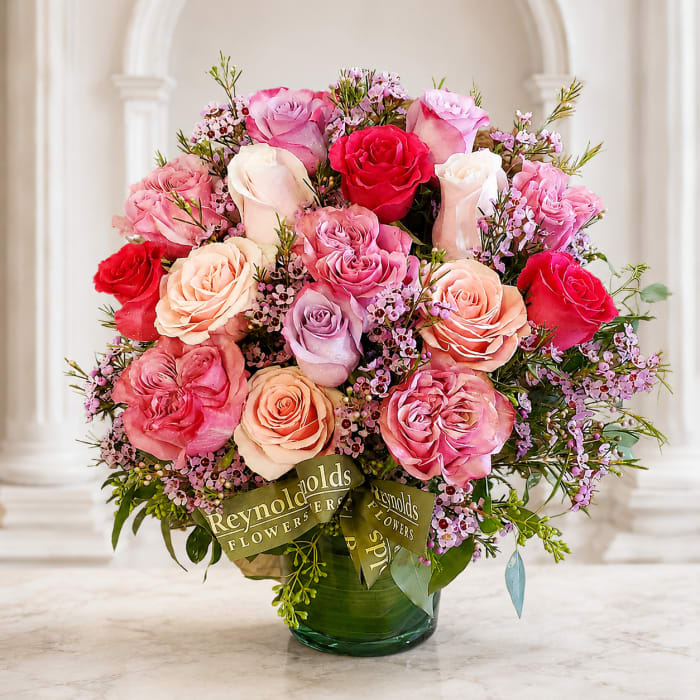 Sweet 16 (Premium Assorted Pink Roses Arranged in Vase)