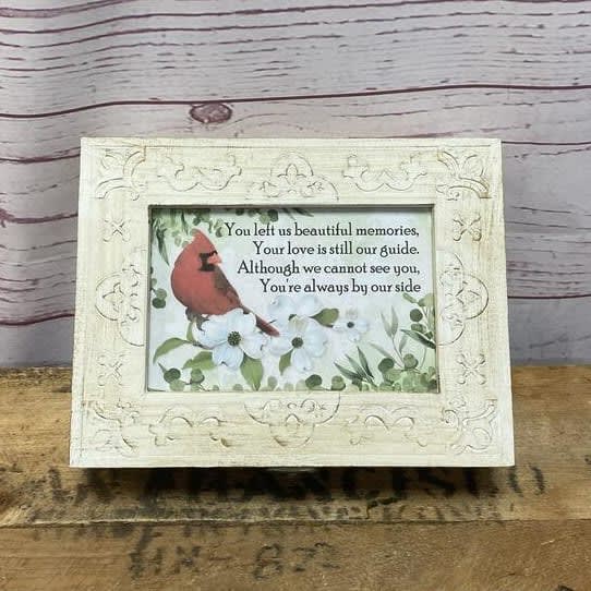 Beautiful Memories Cardinal Music Box