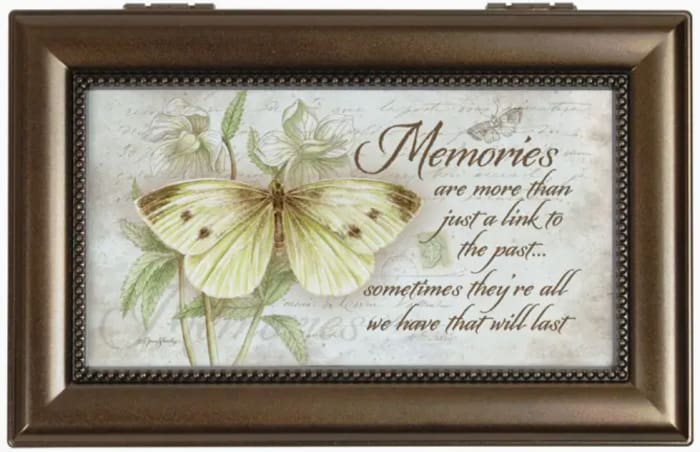 "Memories" Music Box