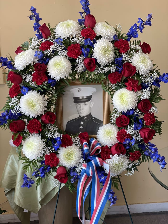 Stars of Valor Tribute Wreath