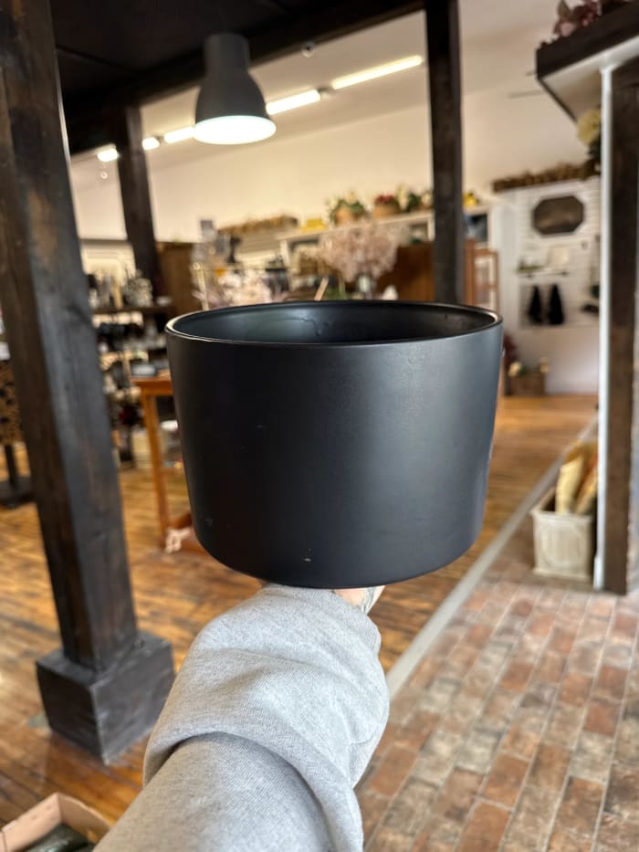 Large black pot