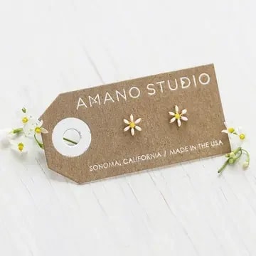 Daisy Stud Earrings