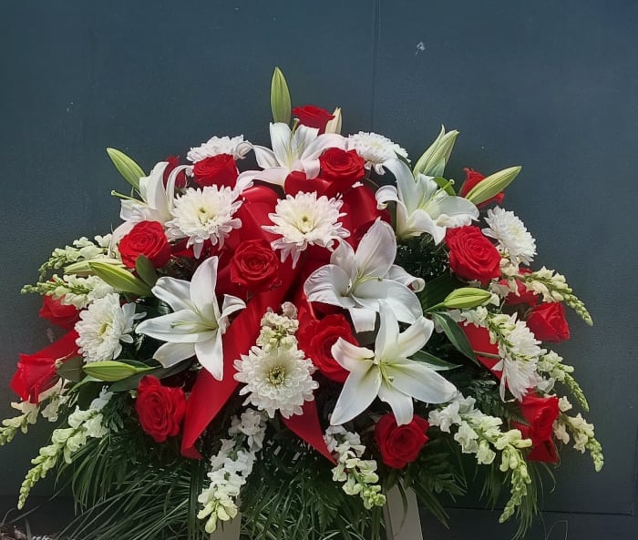 Comfort And Strength Casket Spray