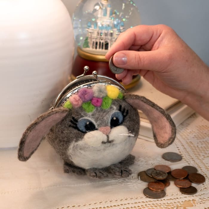 Critter Clutch Hunny Bunny