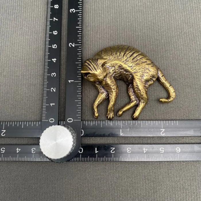 Lazy Cat Desktop Ornament