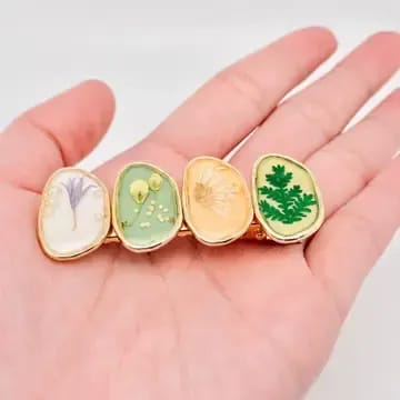 HAIR CLIP