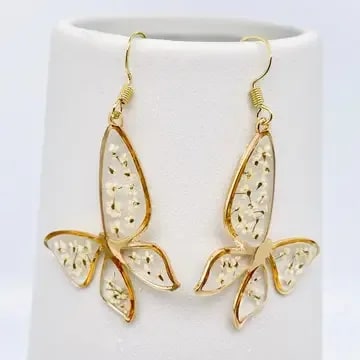 Queen Anne's Lace Butterfly Shape Dried Flower Earrings