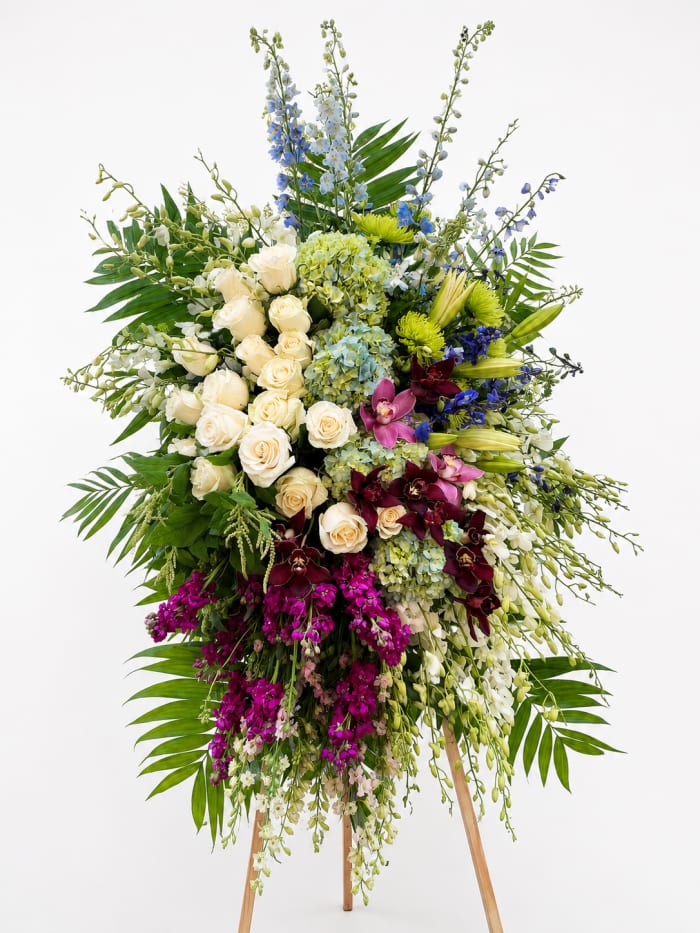 Beloved Garden Luxe Standing Spray