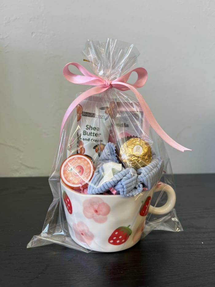 Sweet Strawberry Pamper Mug